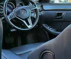 2013 Mercedes-Benz E-Class - Image 6/10