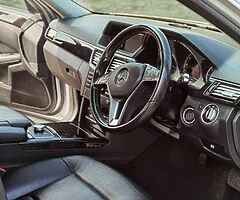 2013 Mercedes-Benz E-Class - Image 8/10