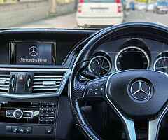 2013 Mercedes-Benz E-Class - Image 9/10
