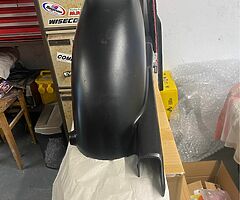 Suzuki RGV250 VJ21 rear hugger