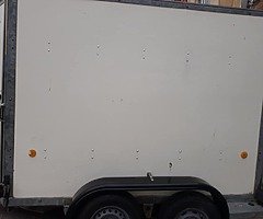 Tow van trailer 8 x5