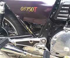 1983 Suzuki GS750T - Image 6/9