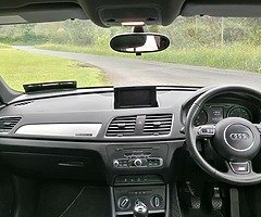 Audi Q3 - Image 9/10