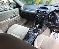 2000 Lexus IS 200 - Image 3/9