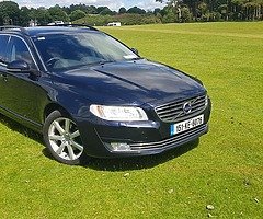 Hii everyone !, I am selling a volvo v70 2.0 diesel D4 automatic full history - Image 4/10