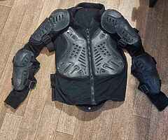 Xl mx chest protector