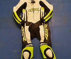 4SR One Piece Leathers