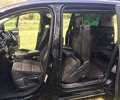 131 Vw Sharan 2.0 TDI - Image 5/9