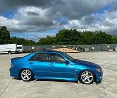 2000 Lexus IS 200 - Image 5/6