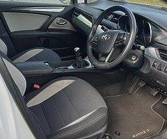 Toyota avensis 2016 business edition - Image 10/10