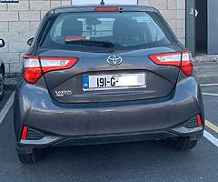 191 Toyota Yaris Luna 1.0, Ash Grey - Image 3/3