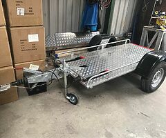 Brand new 2/3 bike trailer