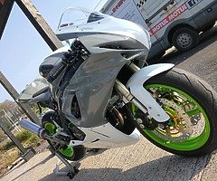 2011 Suzuki SV650 - Image 6/10