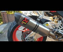 2016 Aprilia V4 Tuono