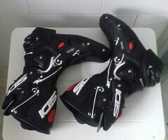 Sidi motorbike boots