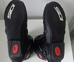Sidi motorbike boots - Image 6/7