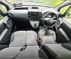 2017'PEUGEOT PARTNER - 3 SEATER - Image 10/10