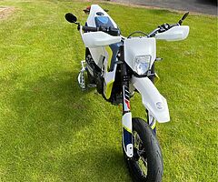 2017 Husqvarna 701 - Image 8/10