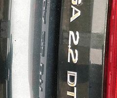 Vauxhall omega 2.2 cdx dti