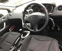 Peugeot 308 - Image 9/9