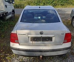 X2 passat for parts - Image 3/6