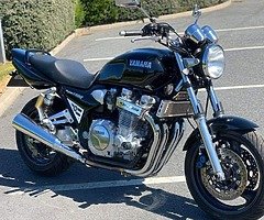2000 Yamaha XJR1300