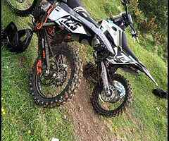 WANTED 125 OR 250 F