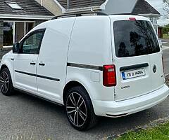 2017 VW CADDY 2.0 TDI - Image 4/8