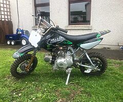 2009 Hustle  Pit bike