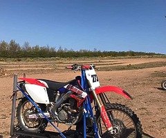 2005 Honda CFR - Image 4/6