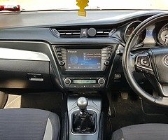 161 Toyota Avensis Luna TS Estate/new NCT 2023/ TAX 2022/ 8 stamp Service History. - Image 6/8