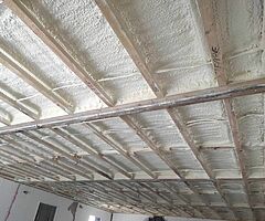 Spray foam insulation - Image 5/9