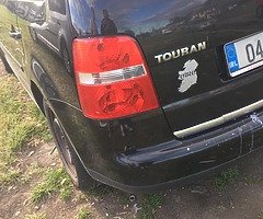 Vw touran for breaking 1.6 petrol