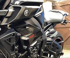 2016 Yamaha MT - Image 5/10