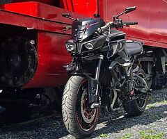 2016 Yamaha MT - Image 9/10