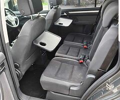 2011 Volkswagen Touran - Image 8/9