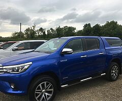 2017 Toyota Hilux - Image 5/10