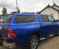 2017 Toyota Hilux - Image 10/10