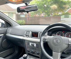 2009 Vauxhall Vectra - Image 9/10