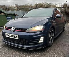 2013 Volkswagen Golf - Image 3/6