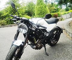 Husqvarna Vitpilen 401