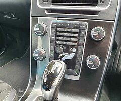 2014 Volvo S60 D4 [181] R DESIGN Auto - Image 8/10