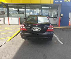 Year: 2009
Make: MERCEDES-BENZ
Model: CLK
Colour: Black
Submodel: 200... - Image 5/10