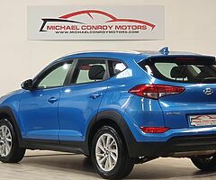 2017 Hyundai Tucson - Image 7/10