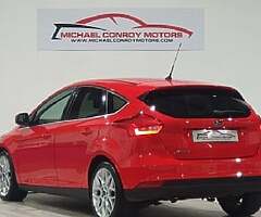 2015 Ford  Focus - Image 4/10