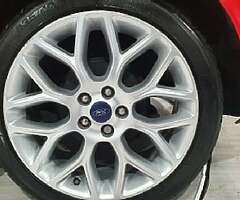2015 Ford  Focus - Image 10/10