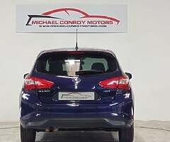 2016 Nissan Pulsar - Image 4/10