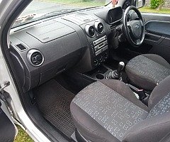 Ford focision NCT and tax 1.4 petrol manual 2005 swap - Image 5/5