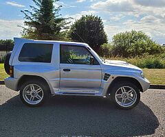 1998 Mitsubishi Pajero - Image 4/10