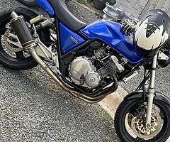 Honda cb400sf super four